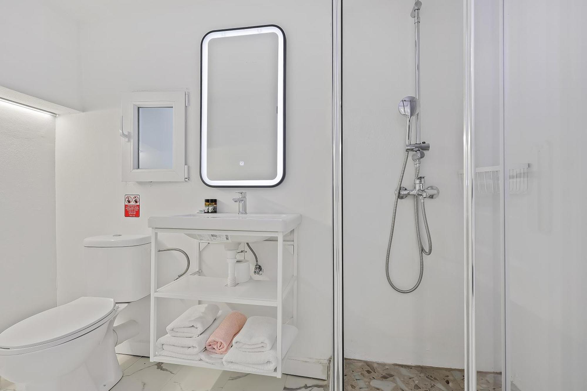 Your Cube Place At Ermou - Plaka Athens Luaran gambar